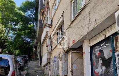 Hasanpaşa Sarayardı Caddesi İbrahim Moralı sokakta 3+1 91 3 80 net kiralık
