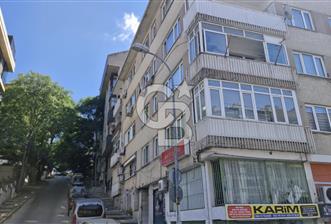 Hasanpaşa Sarayardı Caddesi İbrahim Moralı sokakta 3+1 91 3 80 net kiralık