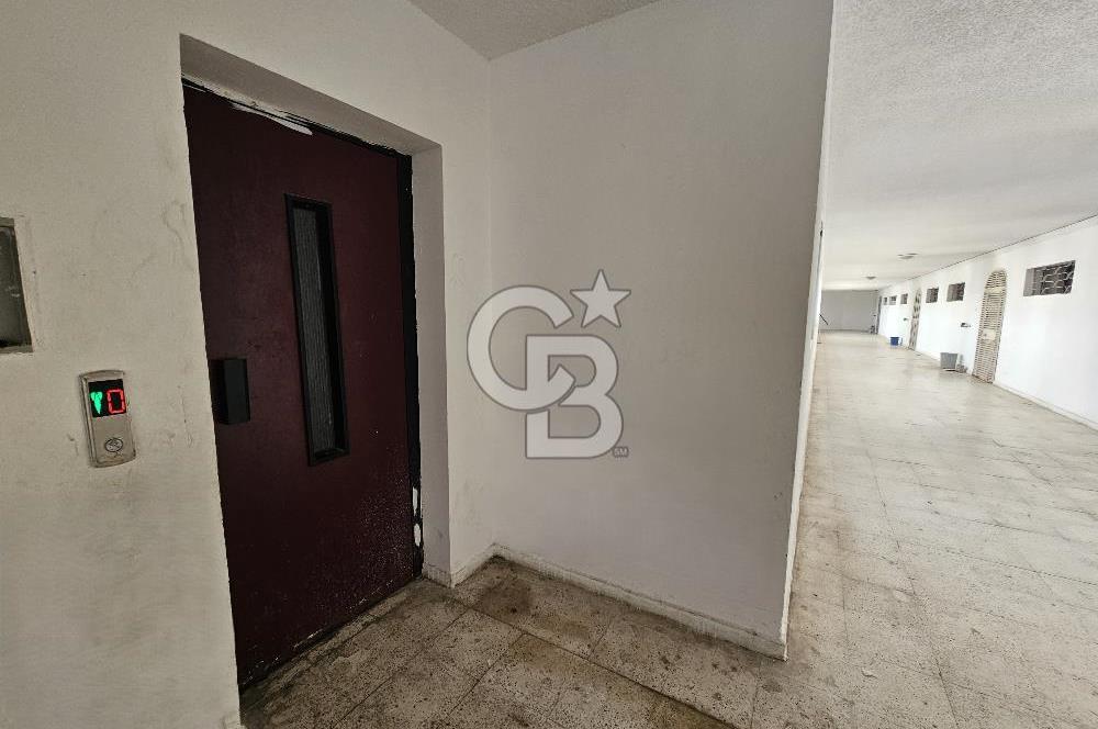 Mersin Seymenli de Deniz Manzaralı Satılık 2+1 Daire