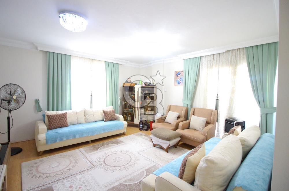 Gaziemir Gazi Mah.3+1 145 m² Tadilatlı Satılık Daire