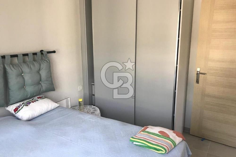 GÜMÜLDÜR CUMHURİYET MAH. DENİZE 30 MT MÜSTAKİL EŞYALI  EV 