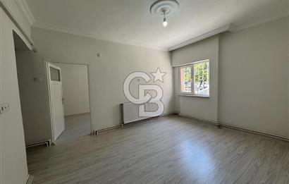 Selimiye'de Ana Yola Cephe İçi Yapılı Satılık 3+1 Daire