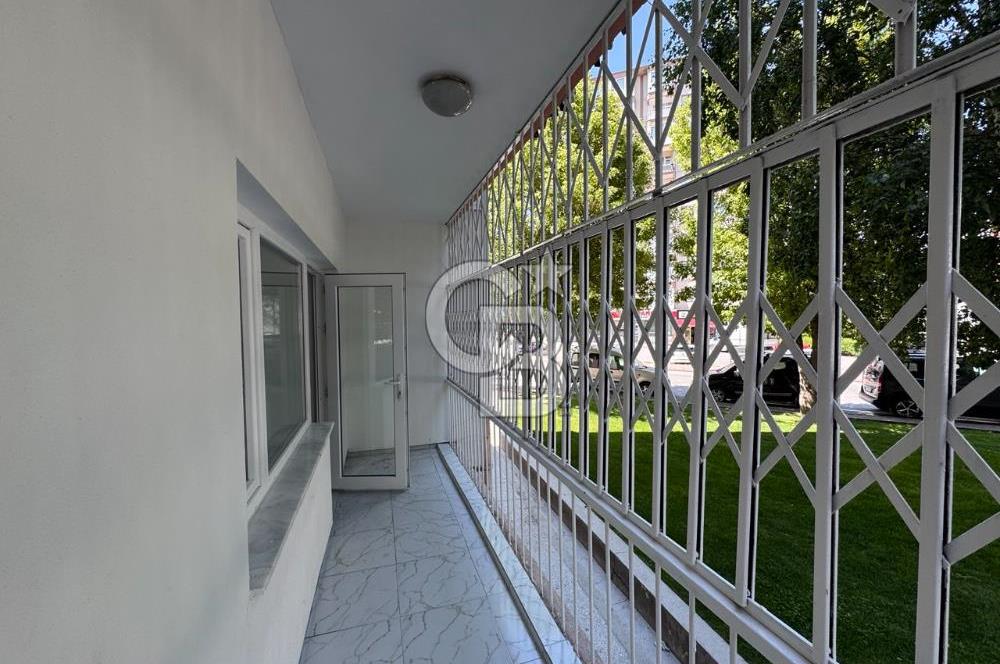 Selimiye'de Ana Yola Cephe İçi Yapılı Satılık 3+1 Daire