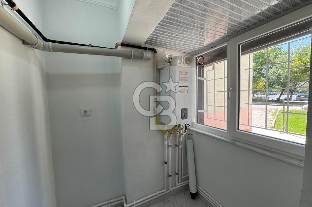 Selimiye'de Ana Yola Cephe İçi Yapılı Satılık 3+1 Daire