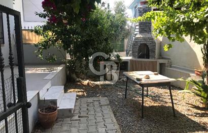 GÜMÜLDÜR CUMHURİYET MAH. DENİZE 30 MT MÜSTAKİL EŞYALI  EV 