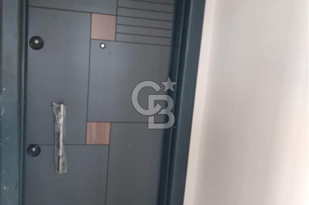 Mersin Seymenli de Deniz Manzaralı Satılık 2+1 Daire