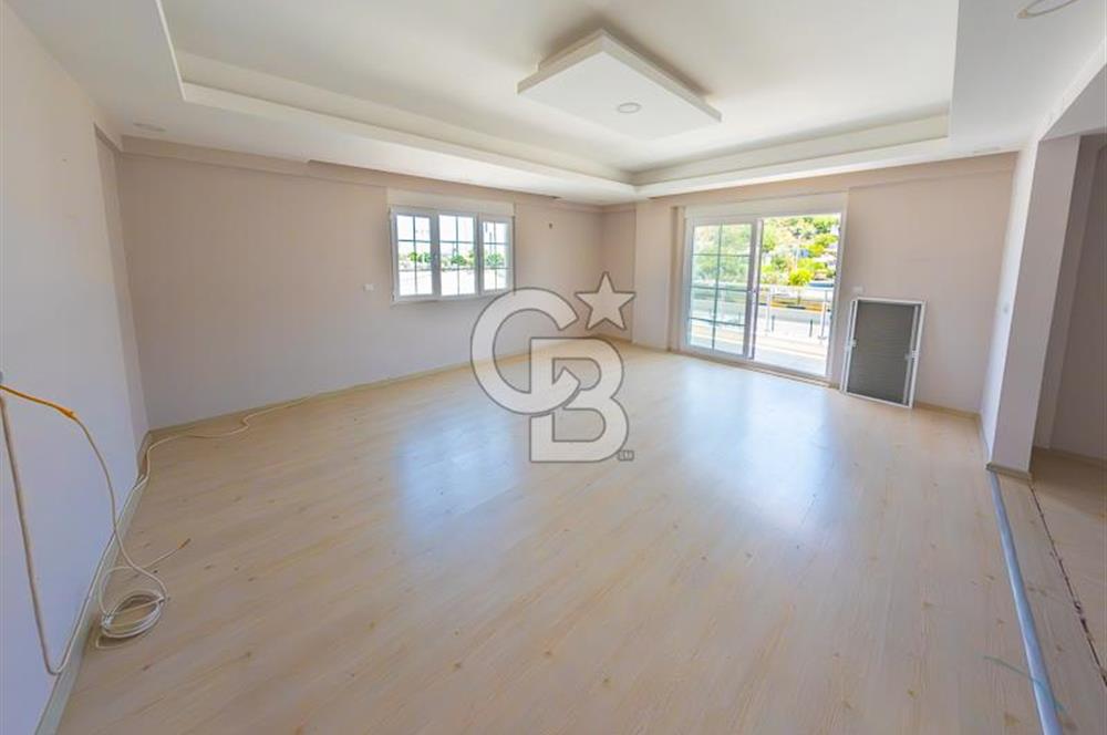 CB ARDENDEN ANTALYA DEMREDE SATILIK GENİŞ VE FERAH 3+1 DAİRE