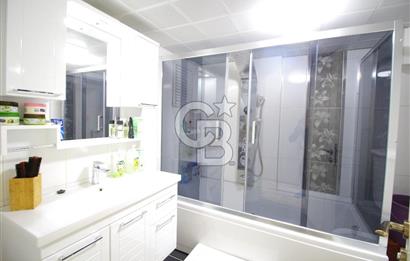 Gaziemir Gazi Mah.3+1 145 m² Tadilatlı Satılık Daire