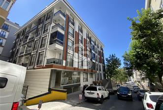 Beylikdüzü Dereağzı'nda İskanlı 2+1 Satılık Daire