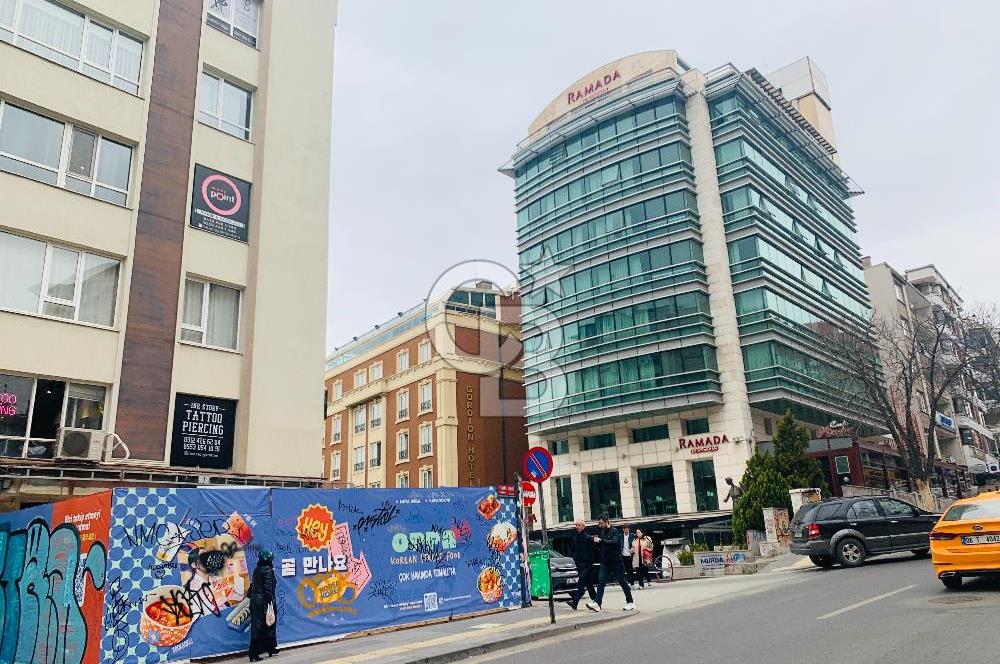 TUNALI HİLMİ RAMADA OTEL YANINDA DEVREN KİRALIK GÜZELLİK MERKEZİ
