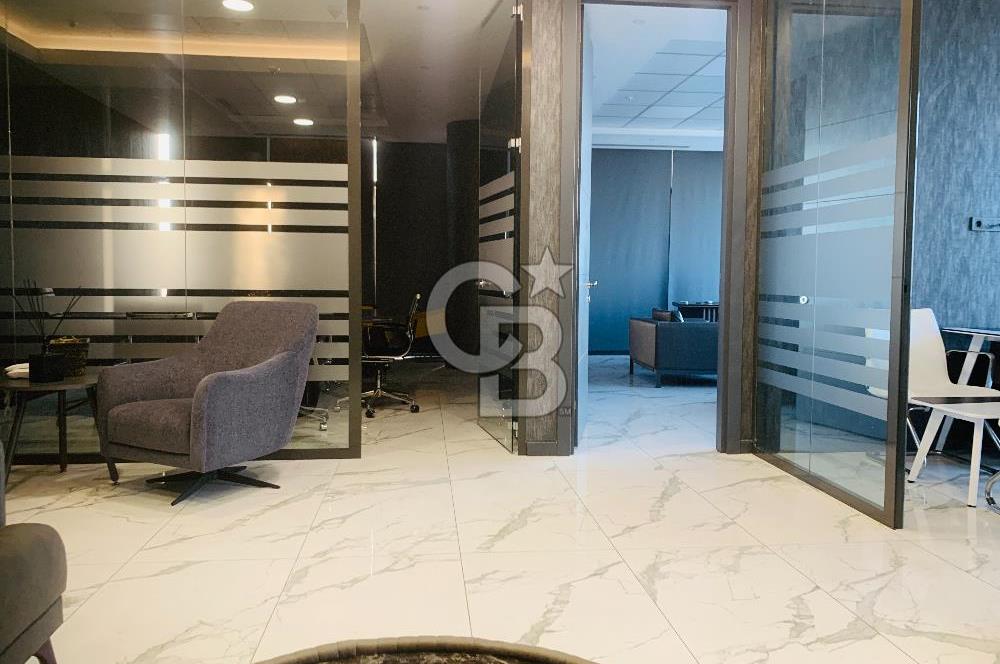 ÇUKURAMBAR USTA PLAZADA ŞEHİR MANZARALI EŞYALI KİRALIK LÜKS OFİS
