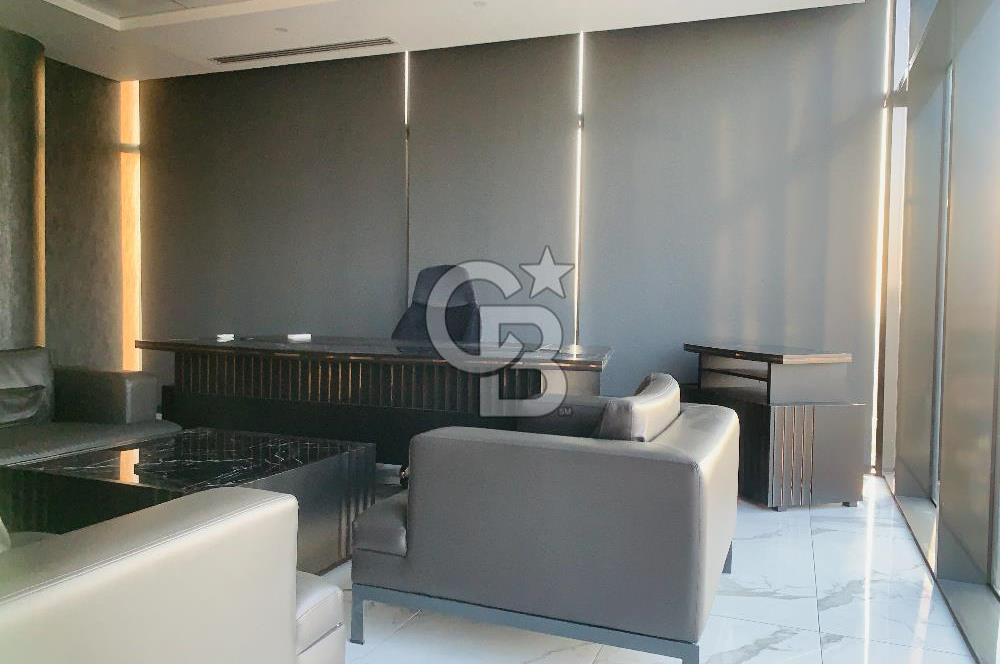 ÇUKURAMBAR USTA PLAZADA ŞEHİR MANZARALI EŞYALI KİRALIK LÜKS OFİS