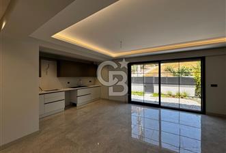 BORNOVA ATATÜRK MAH.SATILIK HAVUZLU 4+2 LUX VİLLA