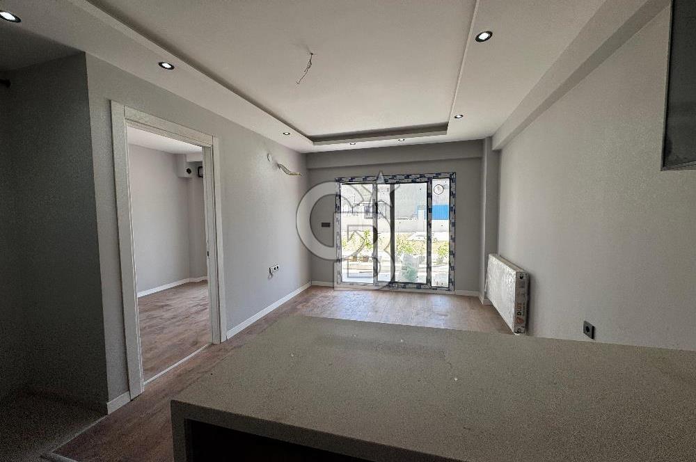 Doğanlar Mah.Site İçinde Havuz Cephe Satılık 1+1 Daire