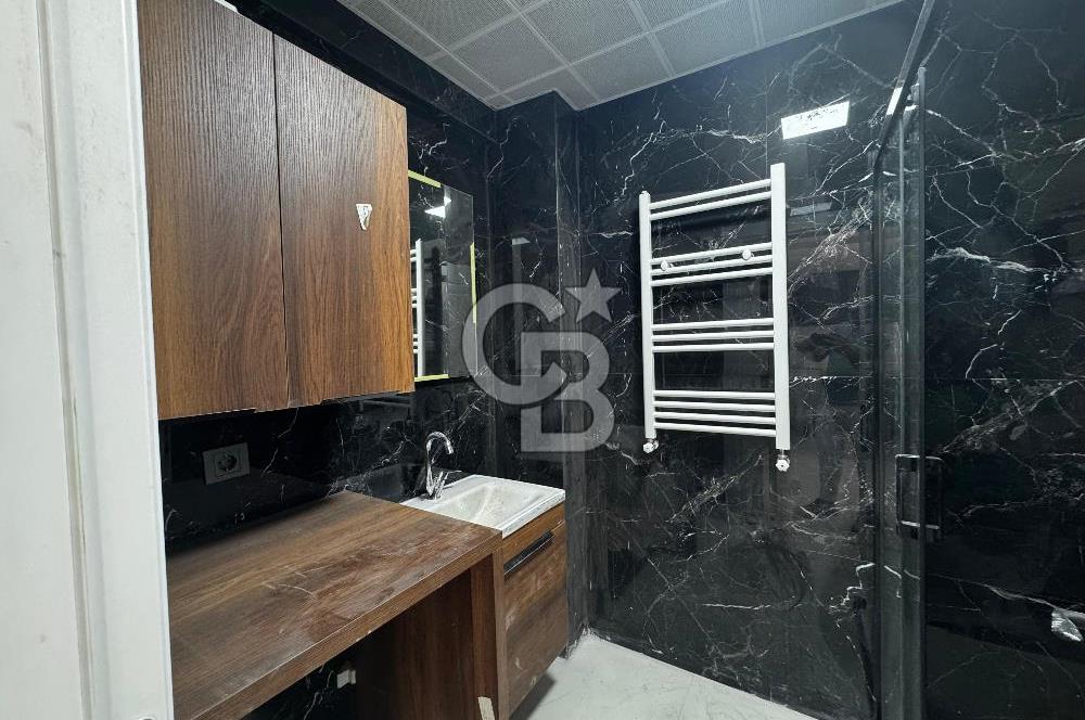 Doğanlar Mah.Site İçinde Havuz Cephe Satılık 1+1 Daire