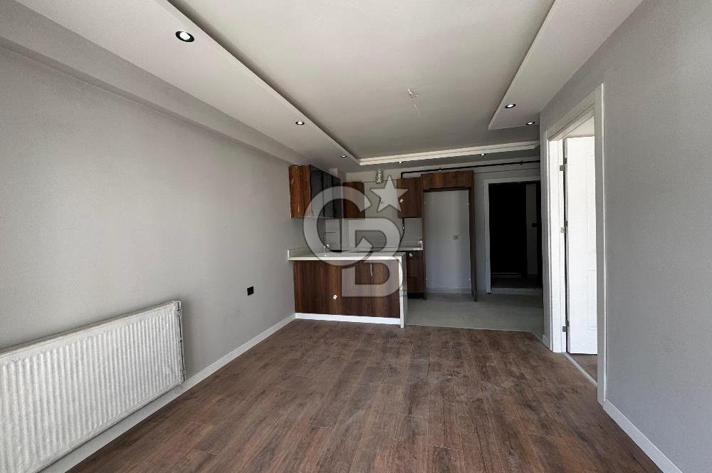 Doğanlar Mah.Site İçinde Havuz Cephe Satılık 1+1 Daire