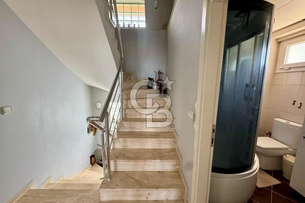 Deniz ve Doğa Manzaralı Tam Müstakil 4+1 Villa