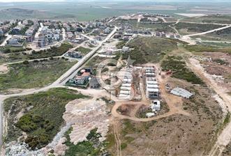 MENEMEN VİLLAKENT'TE VİLLA İMARLI SATILIK ARSA
