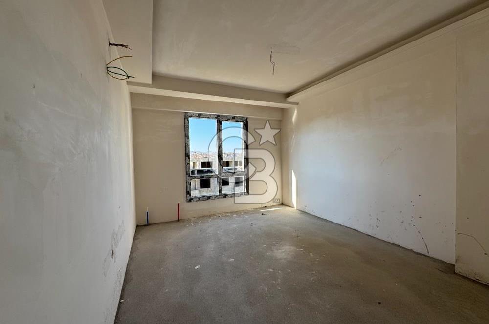 FIRSAT SATILIK SIFIR 4+1 DAİRE CADDESİ ÜSTÜNDE