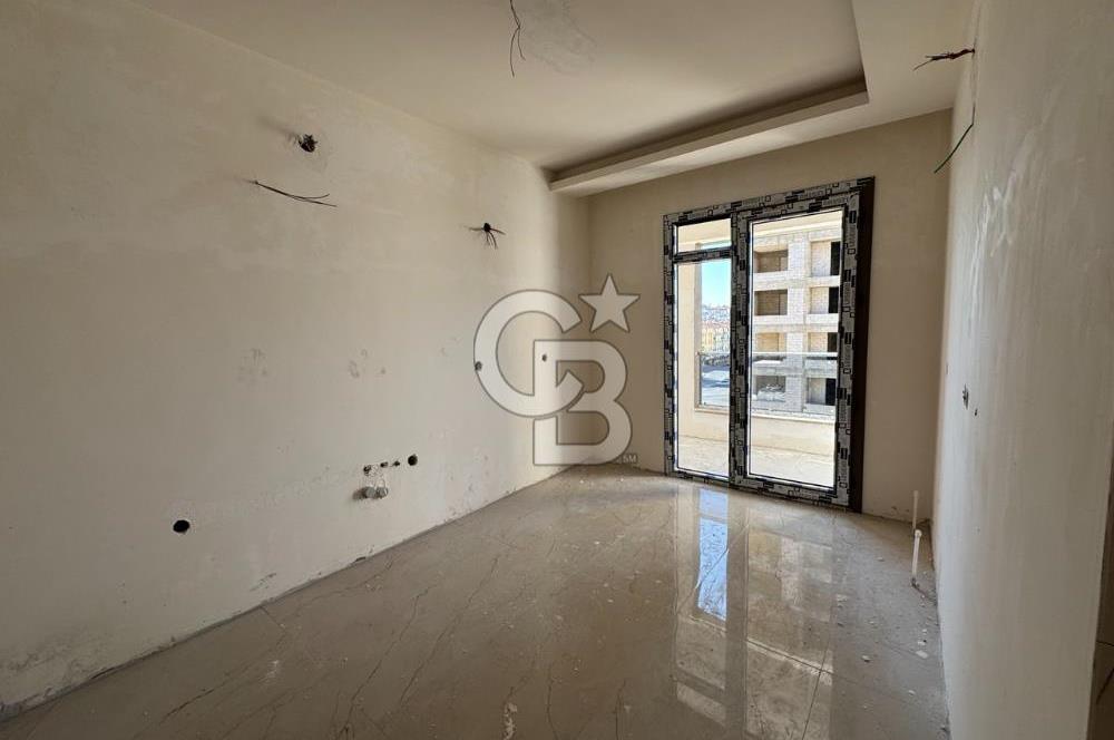 FIRSAT SATILIK SIFIR 4+1 DAİRE CADDESİ ÜSTÜNDE