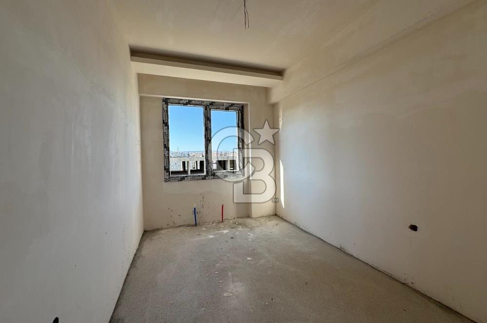 FIRSAT SATILIK SIFIR 4+1 DAİRE CADDESİ ÜSTÜNDE