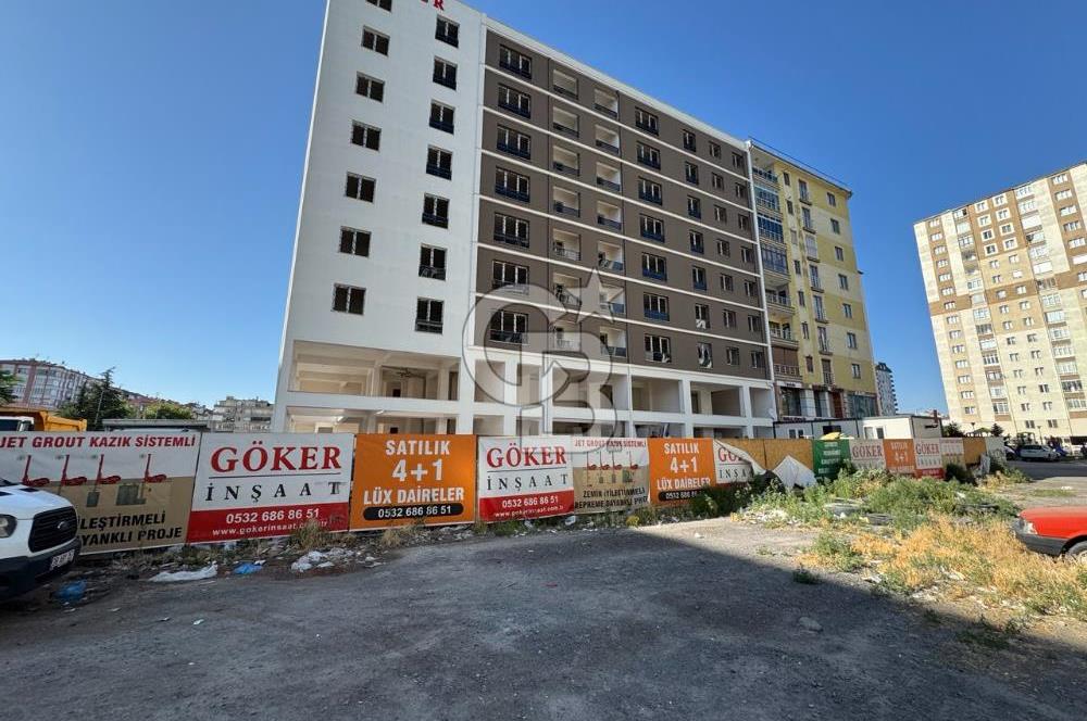 FIRSAT SATILIK SIFIR 4+1 DAİRE CADDESİ ÜSTÜNDE