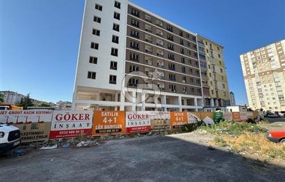 FIRSAT SATILIK SIFIR 4+1 DAİRE CADDESİ ÜSTÜNDE
