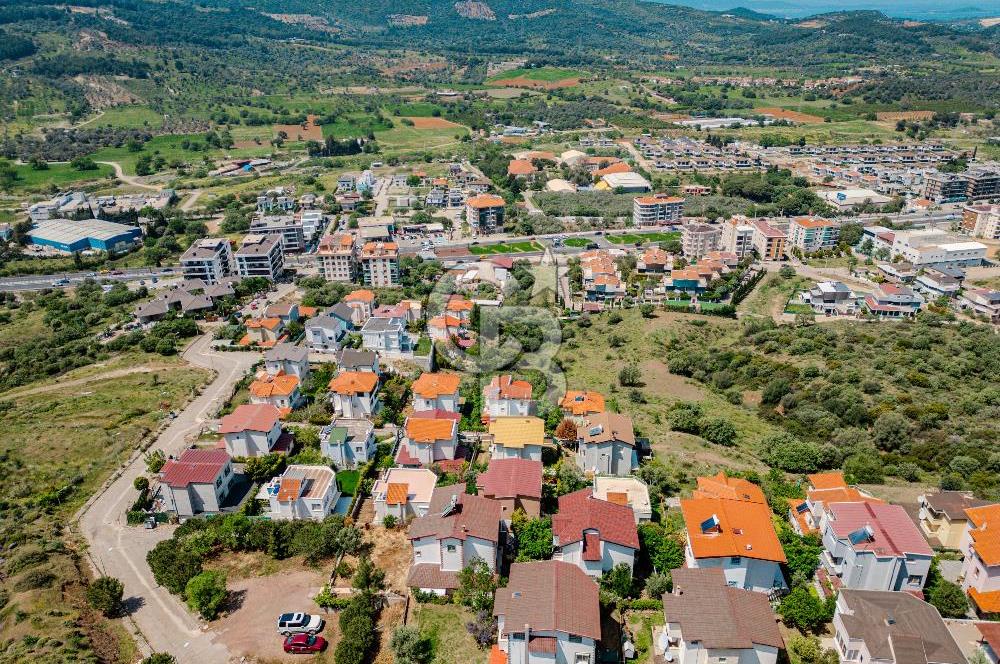 Deniz ve Doğa Manzaralı Tam Müstakil 4+1 Villa