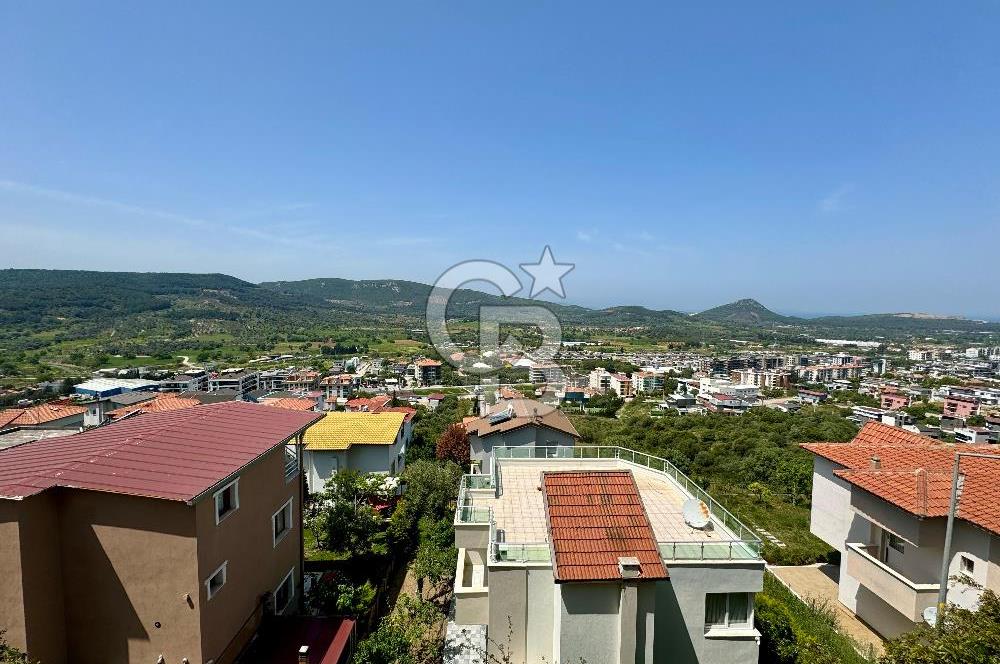 Deniz ve Doğa Manzaralı Tam Müstakil 4+1 Villa