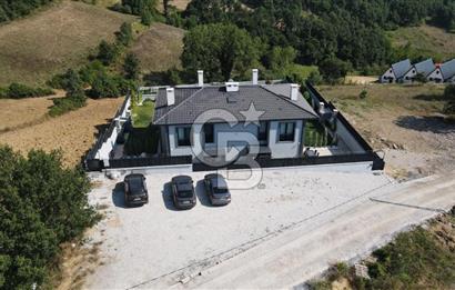 Karamürsel Karapınar Mahallesinde Satılık İkiz Villa