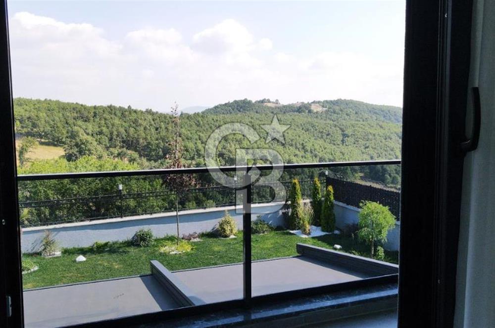 Karamürsel Karapınar Mahallesinde Satılık İkiz Villa