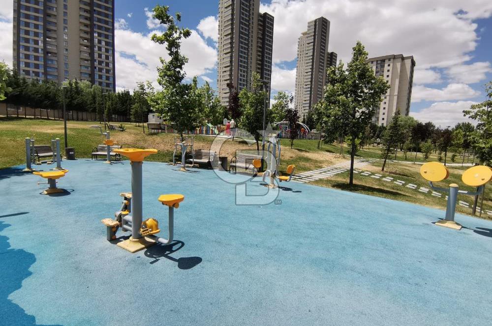 TEONA ÜMİTKÖY SİTESİNDE BÜYÜK TİP SATILIK 2+1 LÜKS DAİRE