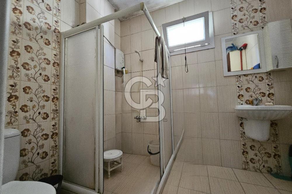 MERSİN AKDENİZ GÜNDOĞDU MAHALLESİNDE SATILIK ARSA VE BİNA
