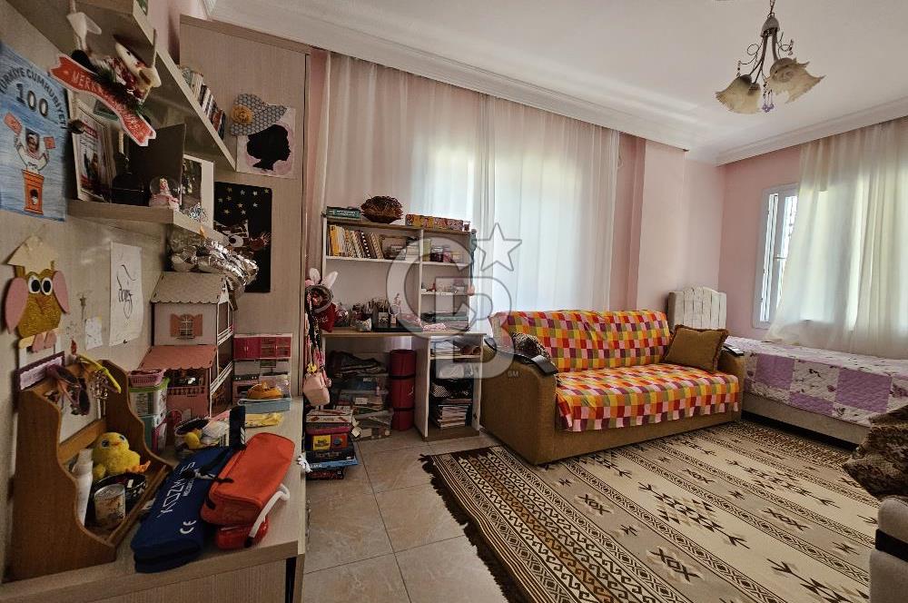 MERSİN AKDENİZ GÜNDOĞDU MAHALLESİNDE SATILIK ARSA VE BİNA