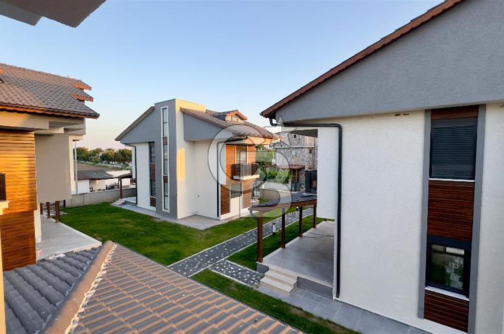 COLDWELL BANKER ROUTE'TAN SALİHLERALTINDA 5+1 NEFES VİLLALARI !!