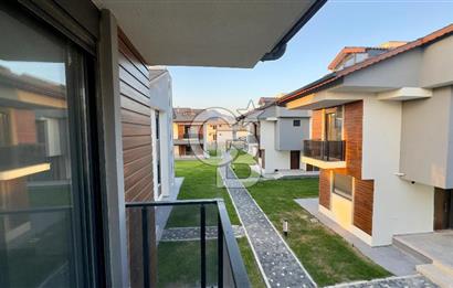 COLDWELL BANKER ROUTE'TAN SALİHLERALTINDA 5+1 NEFES VİLLALARI !!