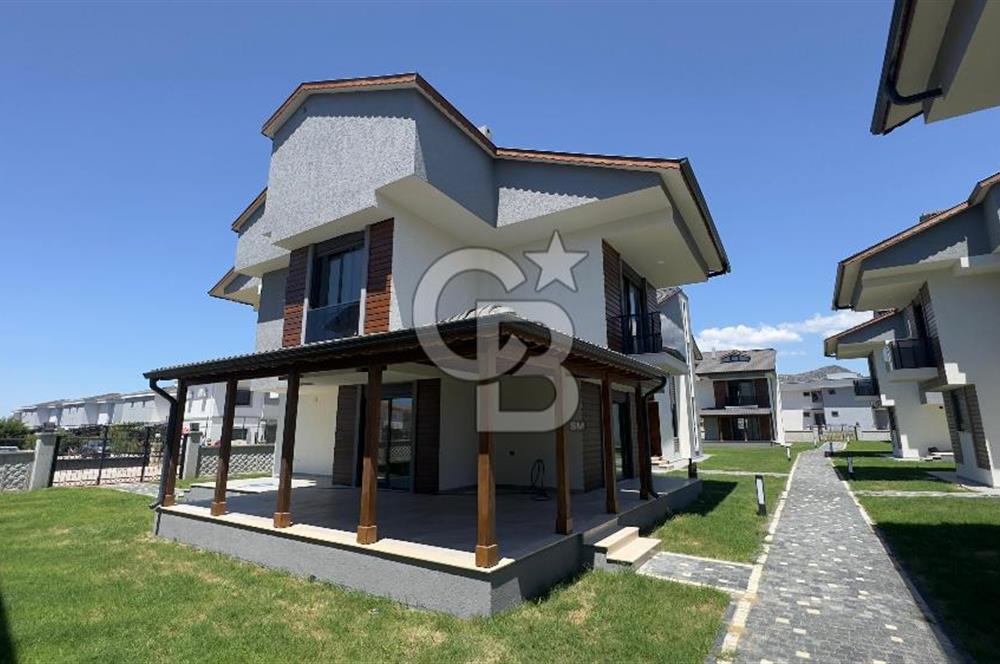COLDWELL BANKER ROUTE'TAN SALİHLERALTINDA 5+1 NEFES VİLLALARI !!