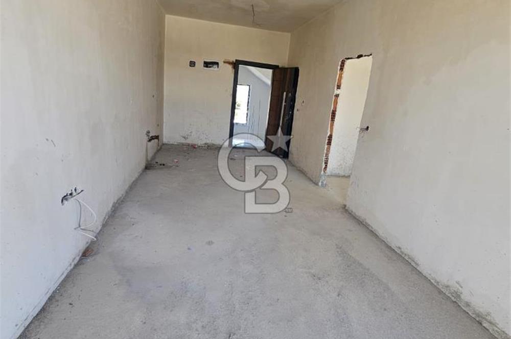 GÜZELYURT SOSYAL DONATILI HAVUZLU 1+1 FIRSAT DAİRE