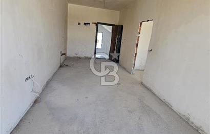 GÜZELYURT SOSYAL DONATILI HAVUZLU 1+1 FIRSAT DAİRE