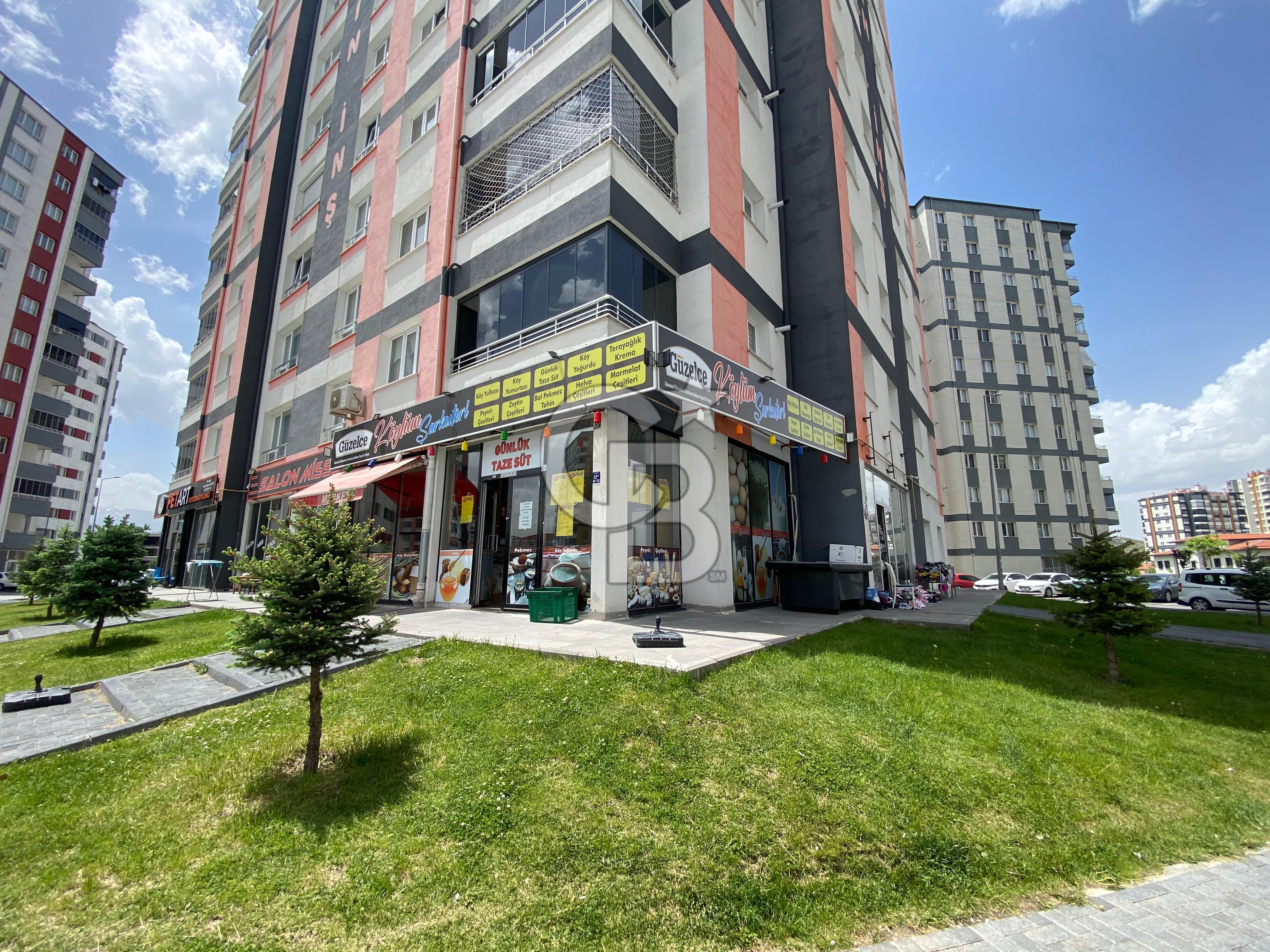 CB ANATOLİA| KAZIM KARABEKİRDE SATILIK 65m2 KÖŞE DÜKKAN KİRACILI