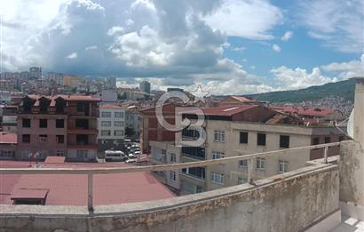 ÇARŞI İÇİNDE 2+1 GENİŞ VE MANZARALI SATILIK DAİRE