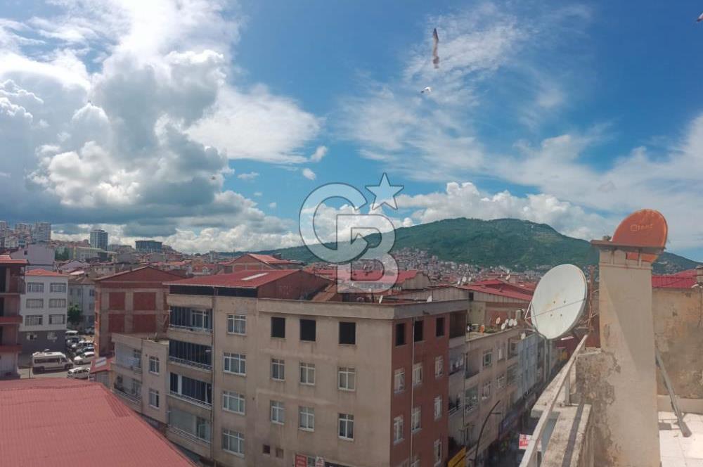 ÇARŞI İÇİNDE 2+1 GENİŞ VE MANZARALI SATILIK DAİRE