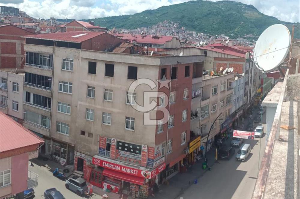 ÇARŞI İÇİNDE 2+1 GENİŞ VE MANZARALI SATILIK DAİRE