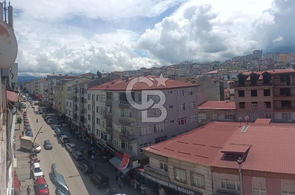 ÇARŞI İÇİNDE 2+1 GENİŞ VE MANZARALI SATILIK DAİRE