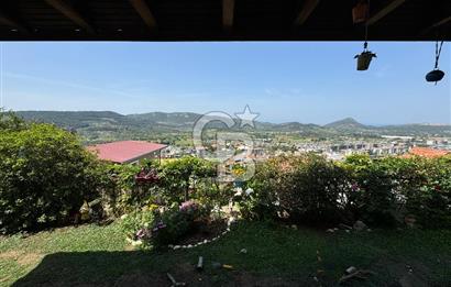 Deniz ve Doğa Manzaralı Tam Müstakil 4+1 Villa