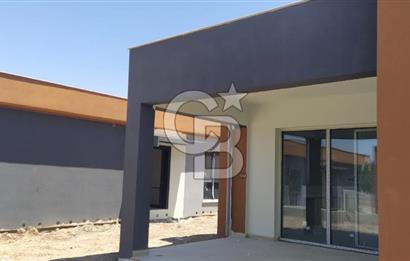 TEMELLİDE DAİRE FİYATINA SATILIK 2+1 VİLLA