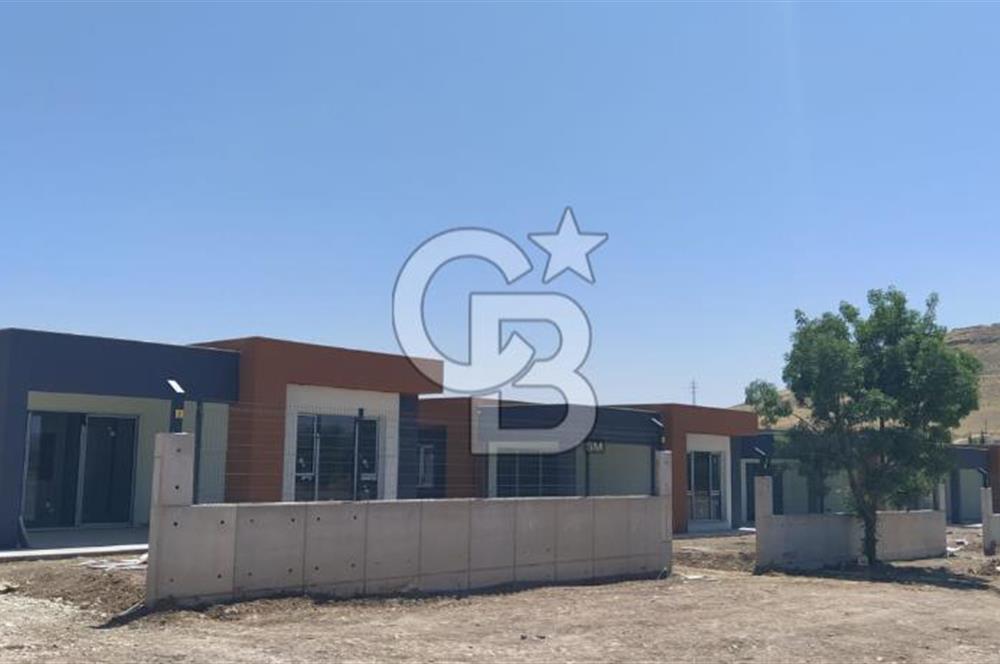 TEMELLİDE DAİRE FİYATINA SATILIK 2+1 VİLLA