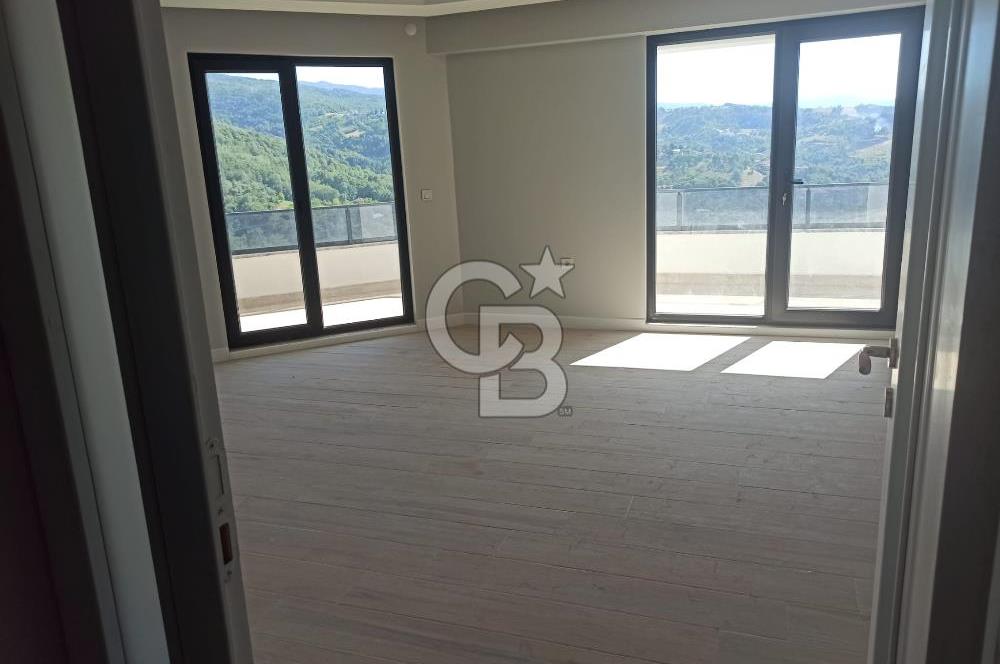 BAŞİSKELE BAHÇECİK KUMLUK MEVKİİNDE KİRALIK 137 M2 DAİRE