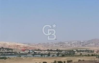 TEMELLİDE DAİRE FİYATINA SATILIK 2+1 VİLLA