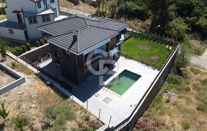 YUKARIKIZILCA DA ULTRA LÜX 4+1 HAVUZLU GARAJLI SATILIK VİLLA 